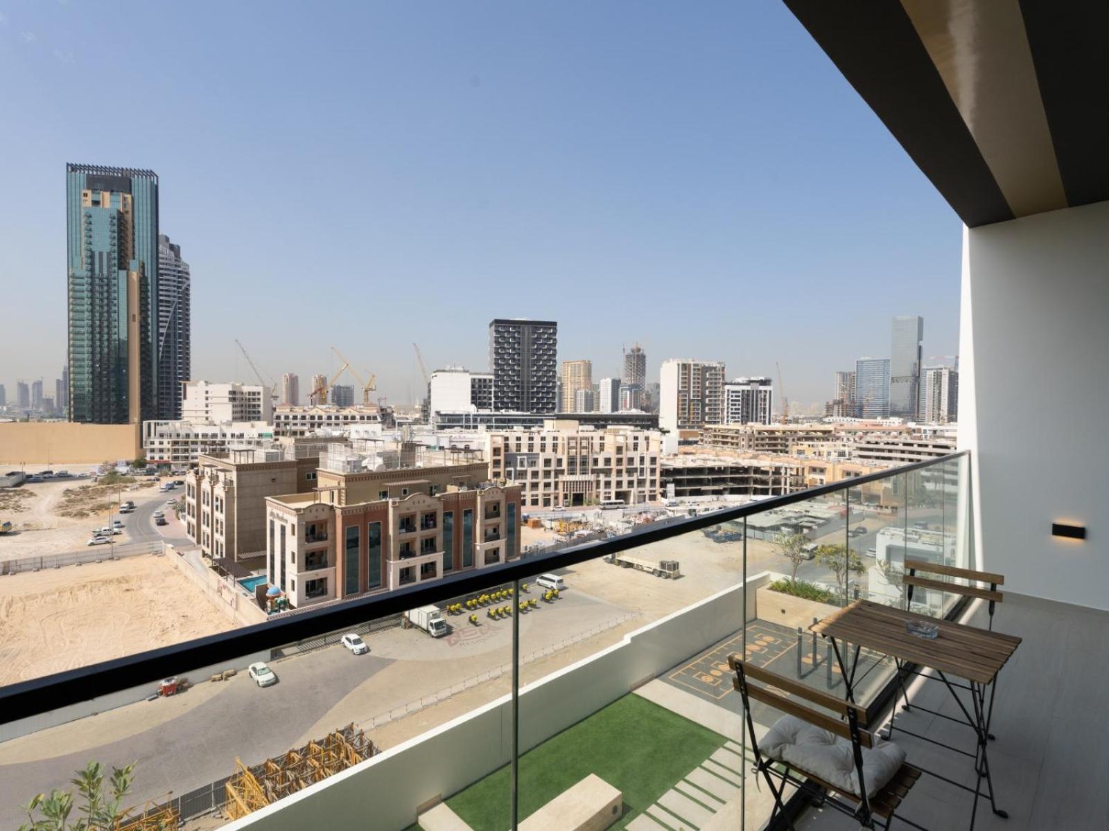 Luxe Comfort 1br In Binghatti Venus-05